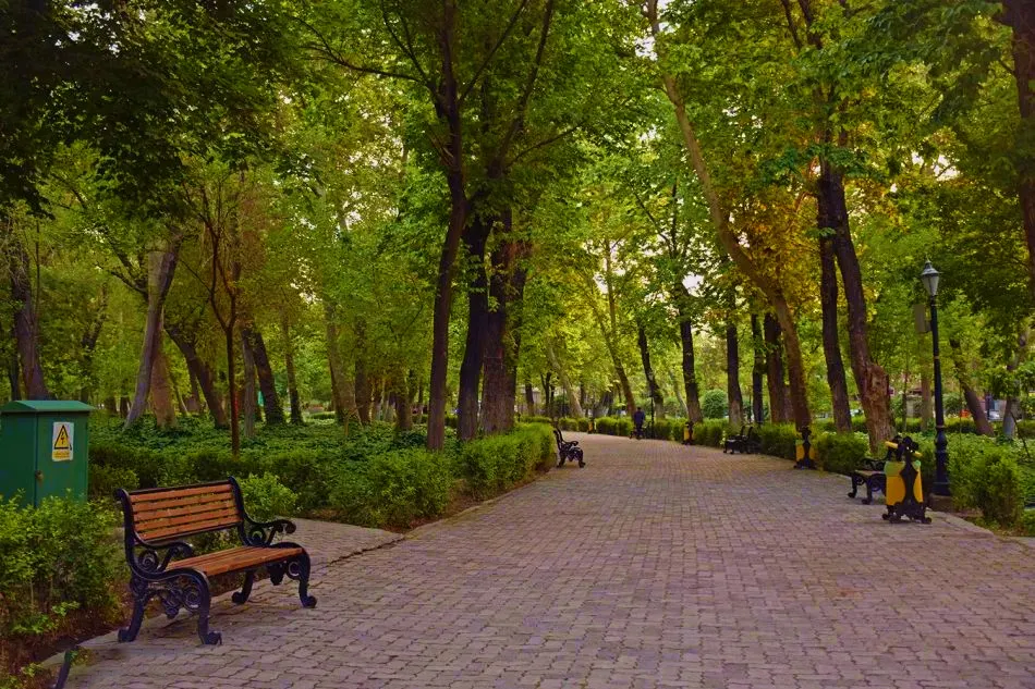 پارک شهر تهران